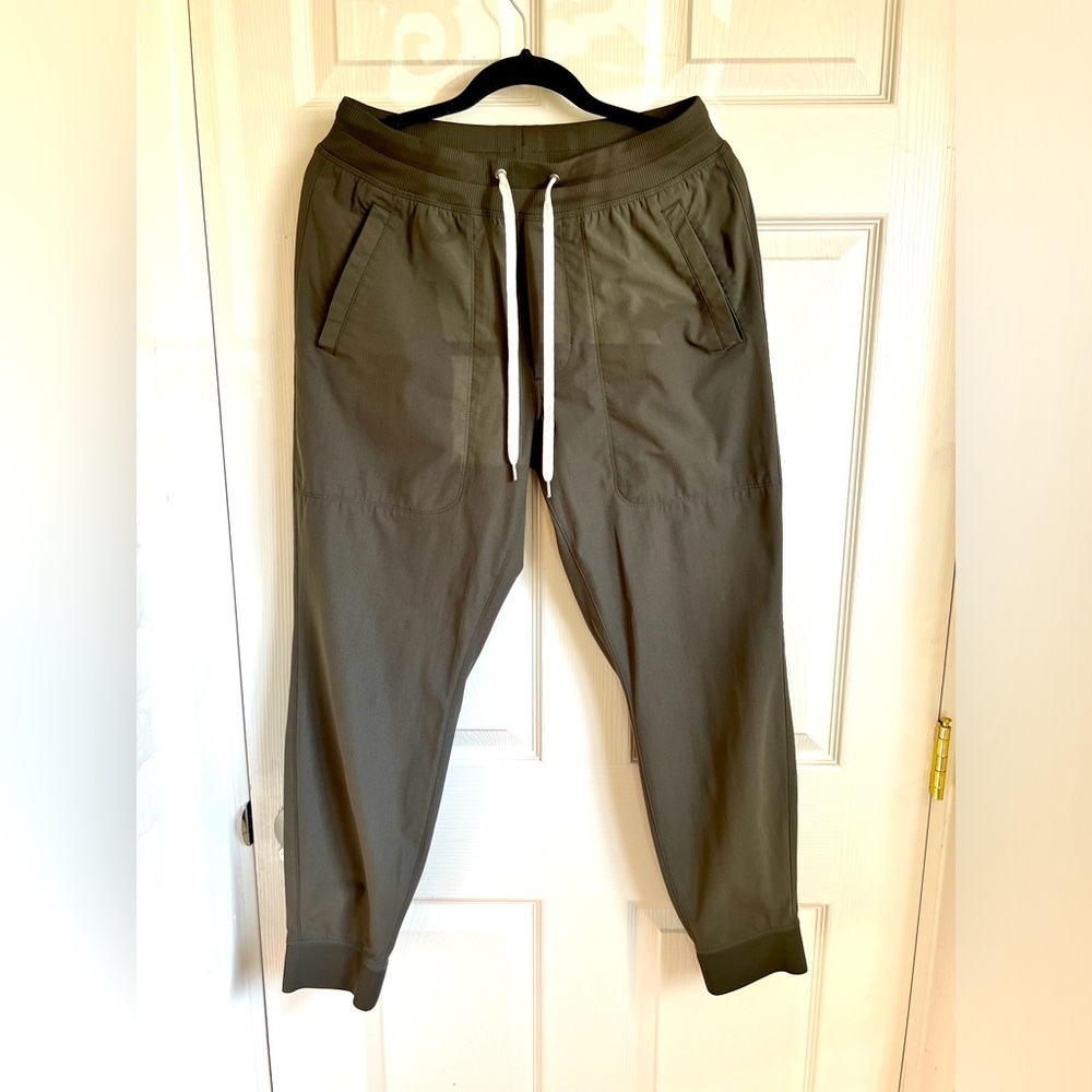 Vuori Meta Jogger Dark Oregano